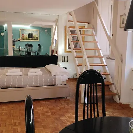 Vatican's Dreamy Loft Appartement