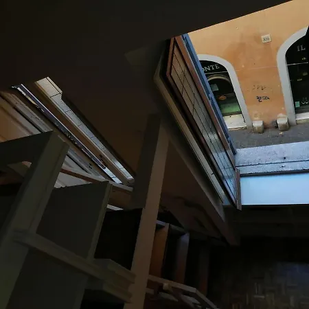 Apartment Vatican's Dreamy Loft Rom