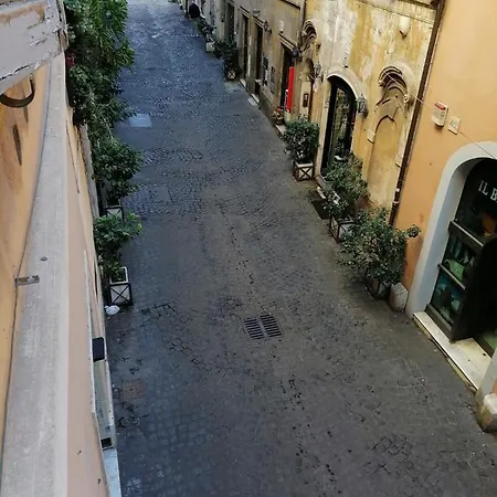 Vatican's Dreamy Loft Apartment Rom